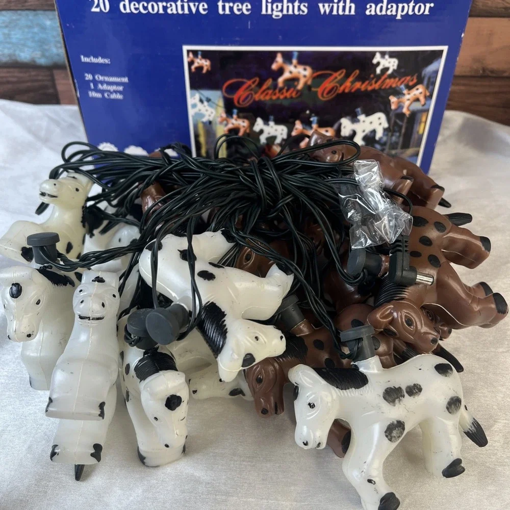 Vintage 2000 - 20 Plastic Blow Mold Horse Christmas Tree String Lights TSC Work!